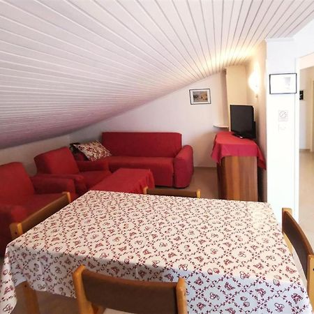 Apartments Mate - Free Parking Pag Town Bagian luar foto