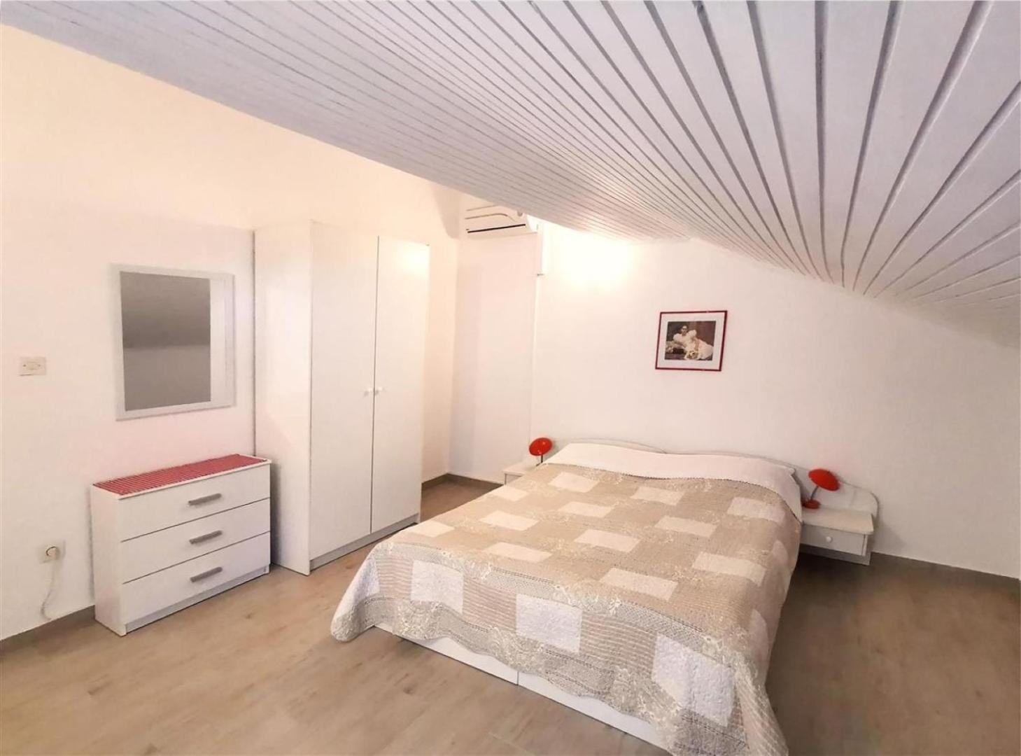 Apartments Mate - Free Parking Pag Town Bagian luar foto