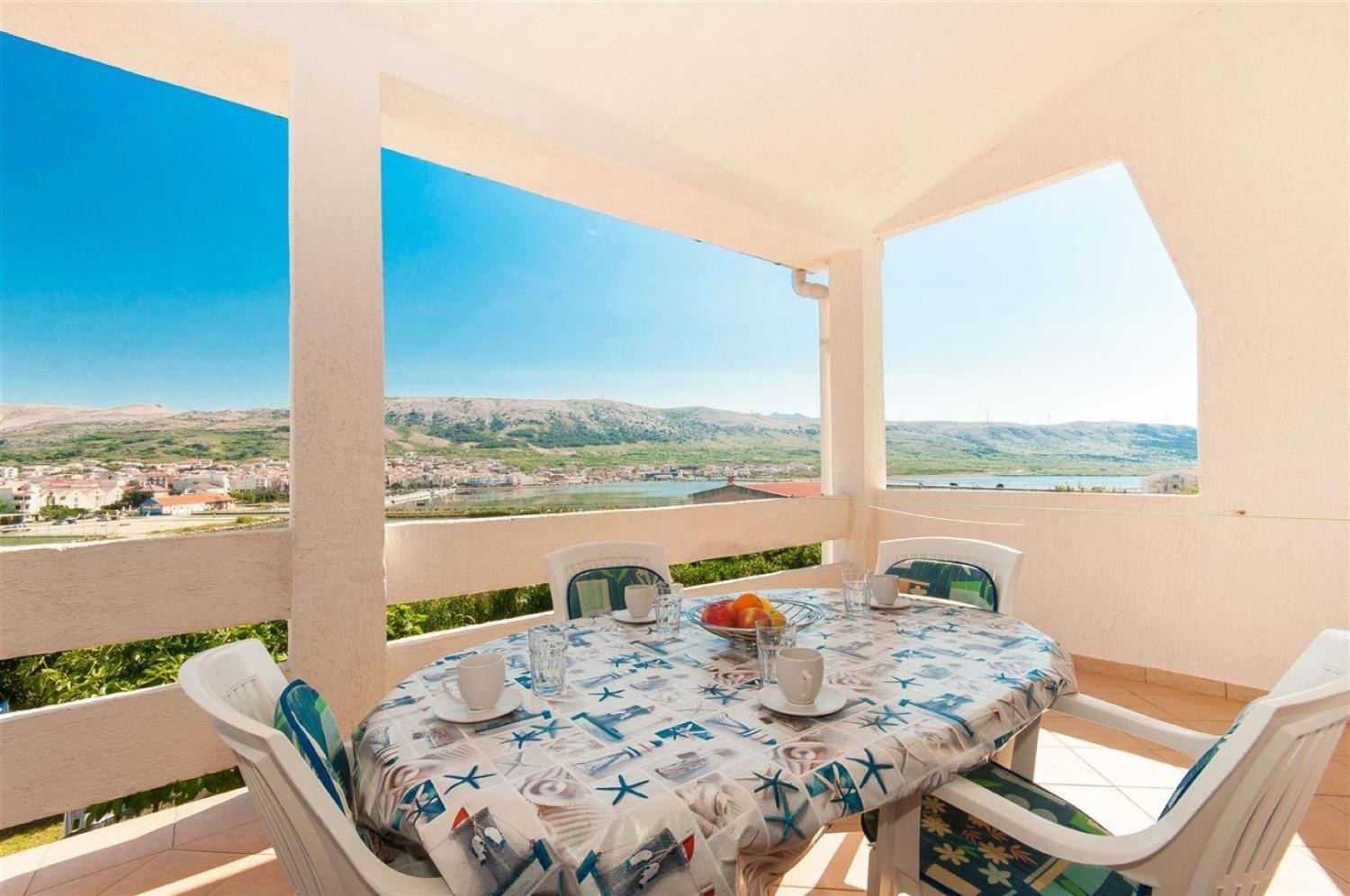 Apartments Mate - Free Parking Pag Town Bagian luar foto