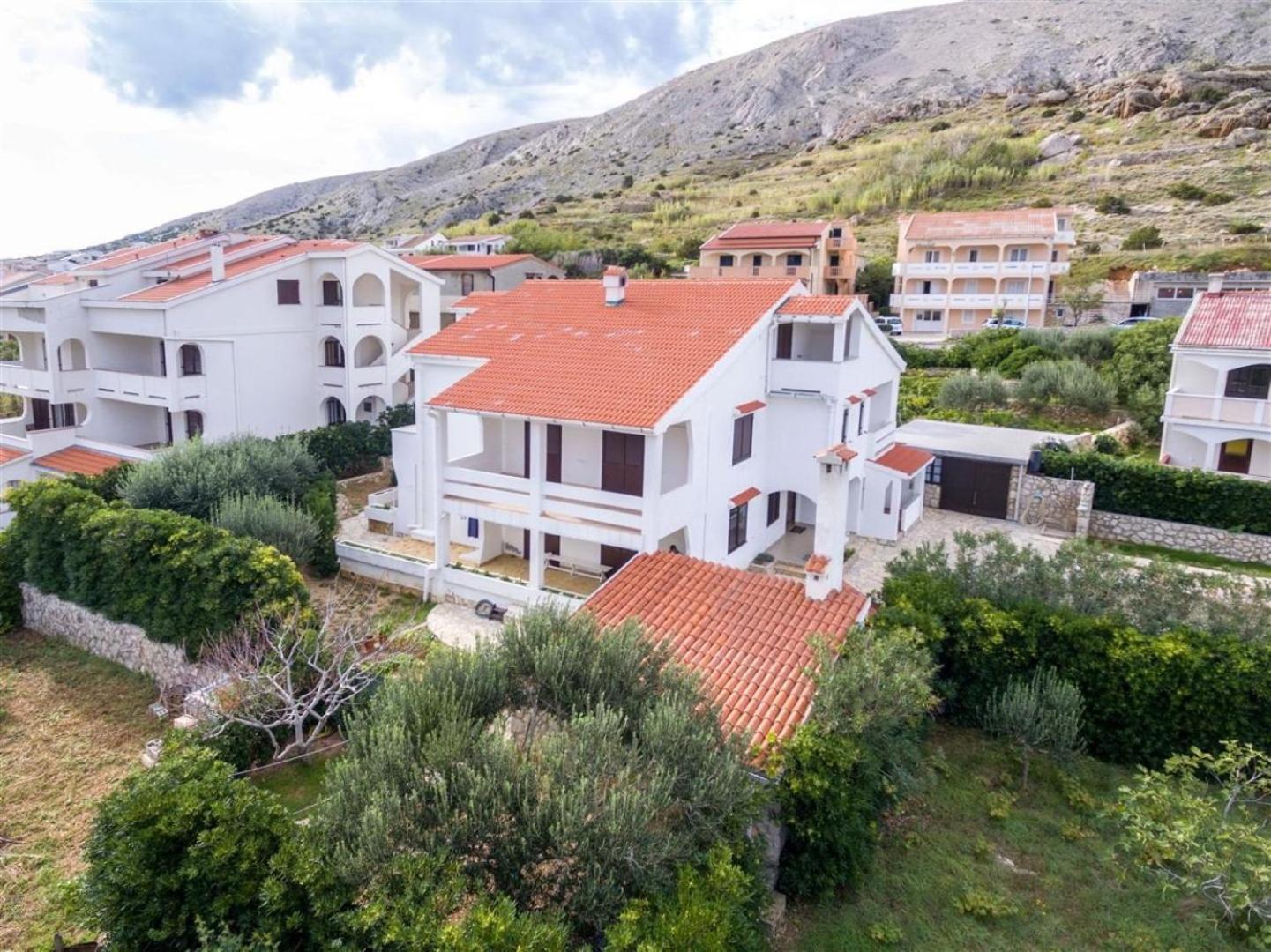 Apartments Mate - Free Parking Pag Town Bagian luar foto