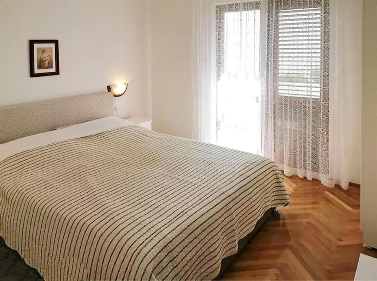 Apartments Mate - Free Parking Pag Town Bagian luar foto